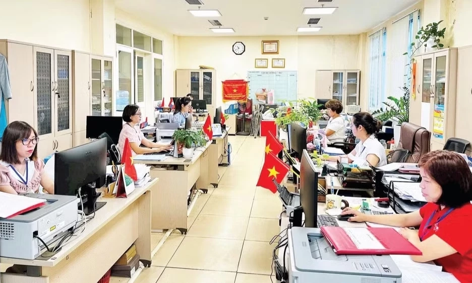Kỳ vọng từ ch&iacute;nh s&aacute;ch tiền lương