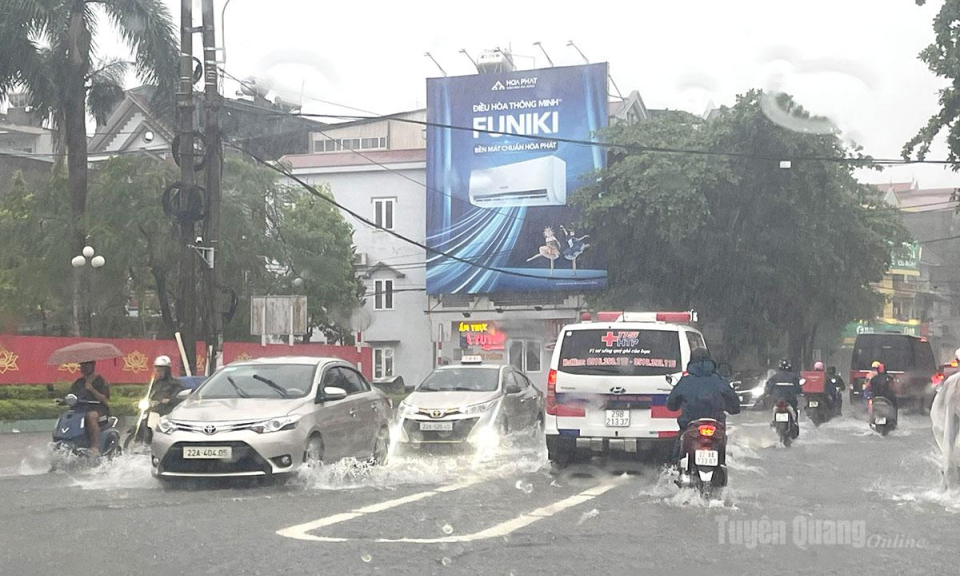 Tuy&ecirc;n Quang: Cảnh b&aacute;o mưa r&agrave;o, cục bộ c&oacute; mưa to đến rất to v&agrave; d&ocirc;ng tr&ecirc;n diện rộng