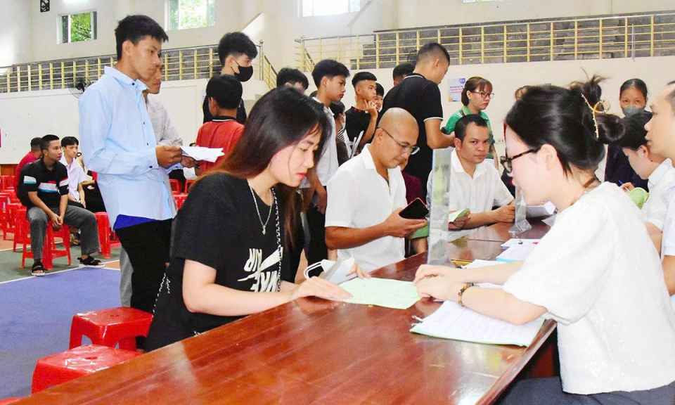 Trường Cao đẳng Tuy&ecirc;n Quang đ&oacute;n 500 học sinh nhập học tr&igrave;nh độ trung cấp đợt 1 năm 2026