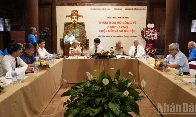 T&ocirc;n vinh gi&aacute; trị di sản của Th&aacute;m hoa Vũ C&ocirc;ng Tể sau gần 300 năm