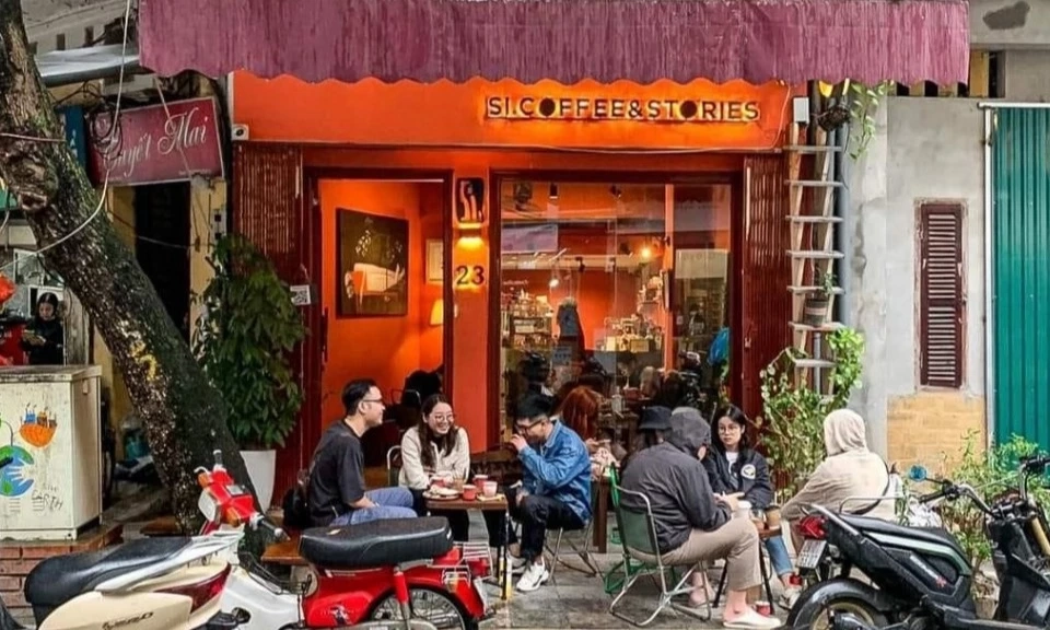 Qu&aacute;n c&agrave; ph&ecirc; phải trả bao nhi&ecirc;u tiền bản quyền để mở nhạc?