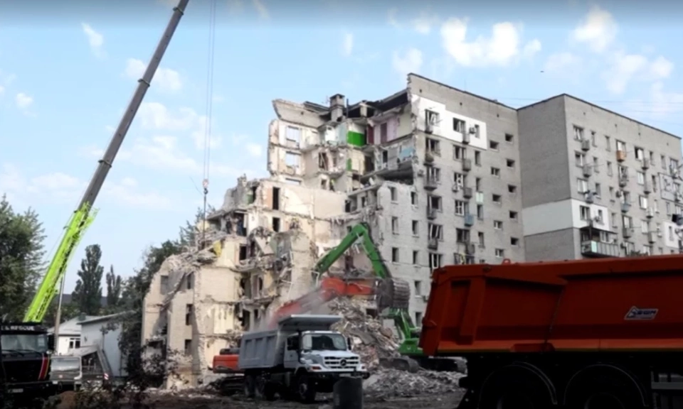 Ukraine v&agrave; Thụy Điển th&uacute;c đẩy hợp t&aacute;c quốc ph&ograve;ng