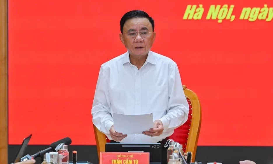 Chủ động nghi&ecirc;n cứu vấn đề mới ph&aacute;t sinh, tham mưu giải ph&aacute;p c&oacute; tầm nh&igrave;n d&agrave;i hạn