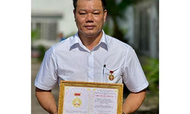 S&aacute;ng kiến của người thợ luyện kim
