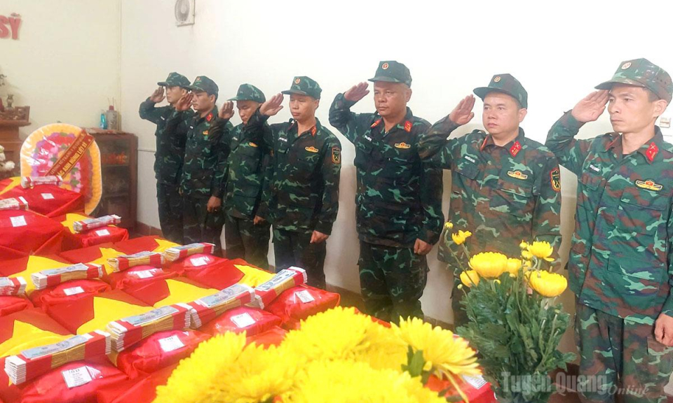 Quy tập th&ecirc;m 2 h&agrave;i cốt liệt sĩ tại điểm cao 685, x&atilde; Thanh Thủy