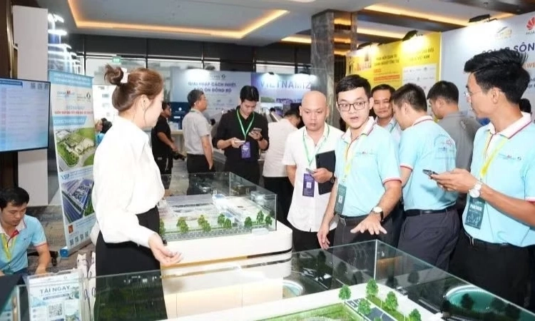 Đổi mới m&ocirc; h&igrave;nh khu c&ocirc;ng nghiệp để đ&oacute;n d&ograve;ng vốn c&ocirc;ng nghệ cao