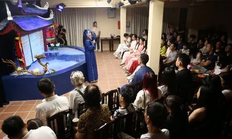 Th&ecirc;m một kh&ocirc;ng gian mới trải nghiệm nghệ thuật truyền thống giữa l&ograve;ng H&agrave; Nội