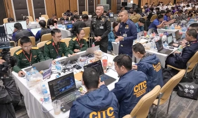 Khi tri thức trở th&agrave;nh sức mạnh chiến đấu