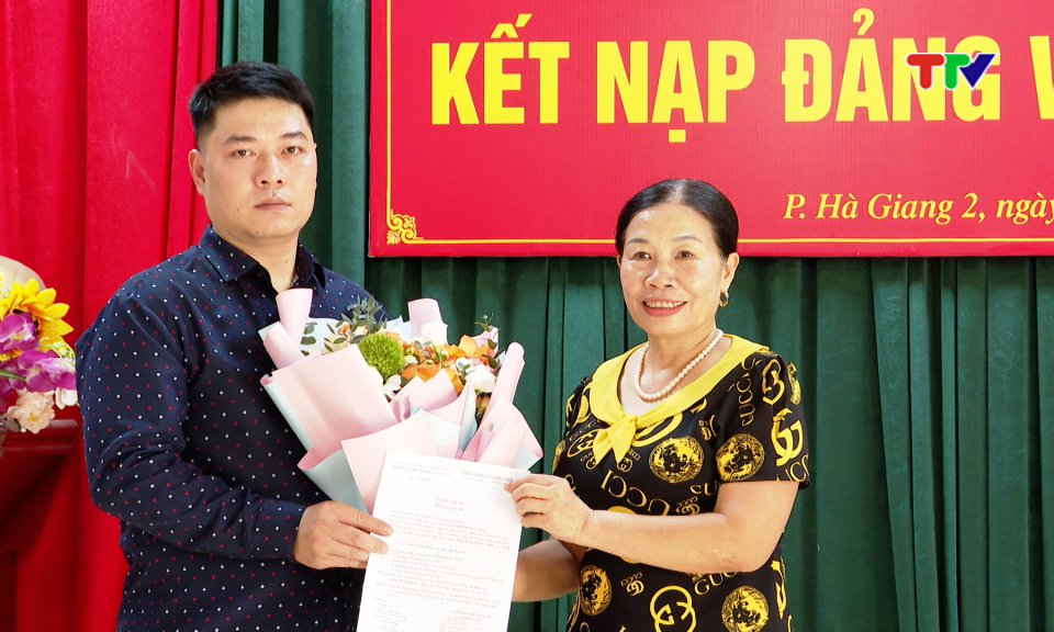 Ph&aacute;t triển Đảng ở cơ sở &ndash; Từ c&aacute;ch l&agrave;m đến hiệu quả