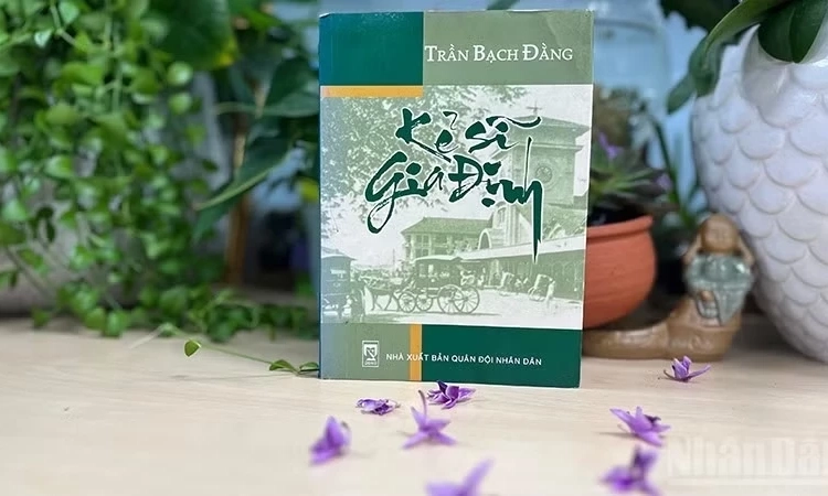 T&ocirc;n vinh nh&agrave; tr&iacute; thức c&aacute;ch mạng Trần Bạch Đằng
