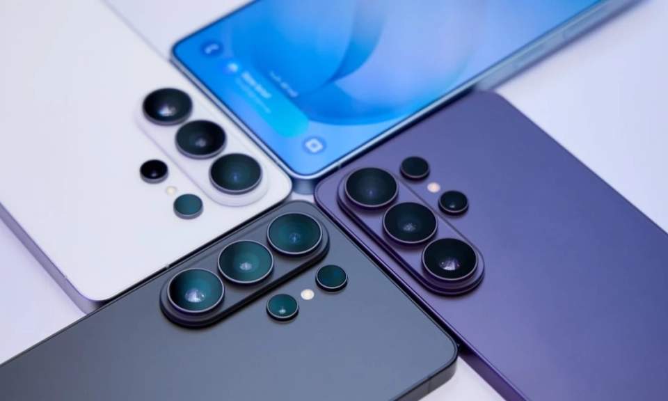 Samsung lấy lại ng&ocirc;i đầu thị trường điện thoại th&ocirc;ng minh to&agrave;n cầu
