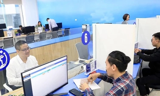 Đẩy mạnh chuyển đổi số phục vụ vận h&agrave;nh ch&iacute;nh quyền 3 cấp đồng bộ, th&ocirc;ng suốt, hiệu quả
