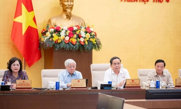 Nghi&ecirc;n cứu bổ sung cơ chế hỗ trợ để người d&acirc;n, doanh nghiệp tiếp cận ph&aacute;p luật
