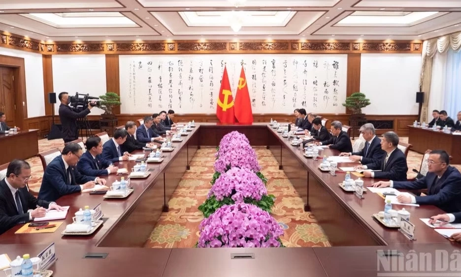 Việt Nam v&agrave; Trung Quốc tăng cường hợp t&aacute;c trong lĩnh vực nội ch&iacute;nh, kiểm tra, gi&aacute;m s&aacute;t trong Đảng