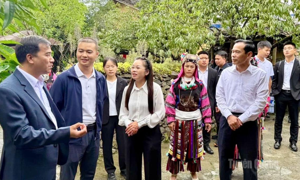 Nối nhịp hữu nghị, giữ vững bi&ecirc;n cương