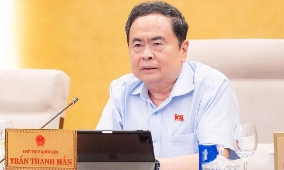 Đề nghị bổ sung ch&iacute;nh s&aacute;ch đưa lao động chất lượng cao đi l&agrave;m việc ở nước ngo&agrave;i