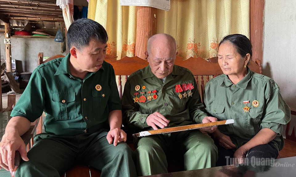 K&yacute; ức Th&agrave;nh cổ