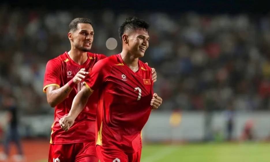 "Ngoại binh" g&oacute;p c&ocirc;ng gi&uacute;p Đội tuyển Việt Nam thắng đậm Myanmar 4-0