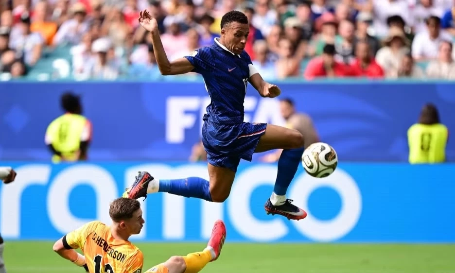 Mbappe gi&agrave;nh Gi&agrave;y V&agrave;ng World Cup 2026 với 10 b&agrave;n thắng