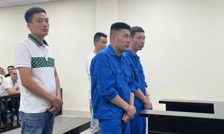 Nhận &aacute;n t&ugrave; v&igrave; lừa tiền của người cho vay l&atilde;i nặng