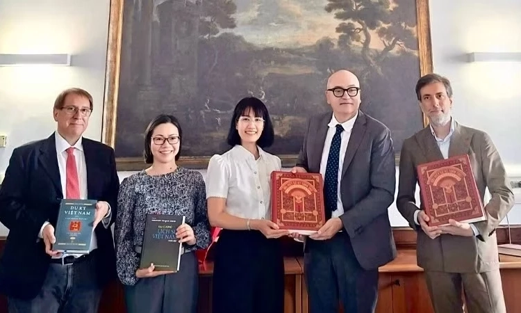 Th&uacute;c đẩy hợp t&aacute;c gi&aacute;o dục v&agrave; giao lưu văn h&oacute;a Việt Nam-Italia
