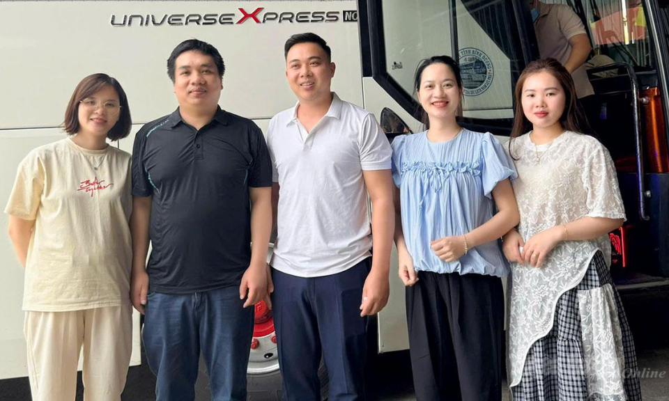 10 ph&uacute;t "v&agrave;ng" tr&ecirc;n b&atilde;i biển Nhật Lệ