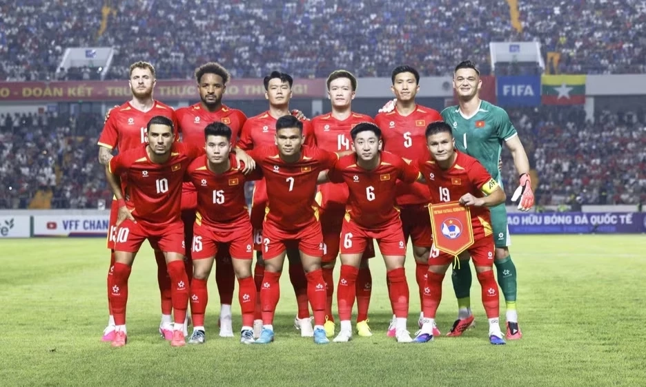 Bảng xếp hạng FIFA x&aacute;o trộn sau World Cup, Việt Nam duy tr&igrave; Top 100