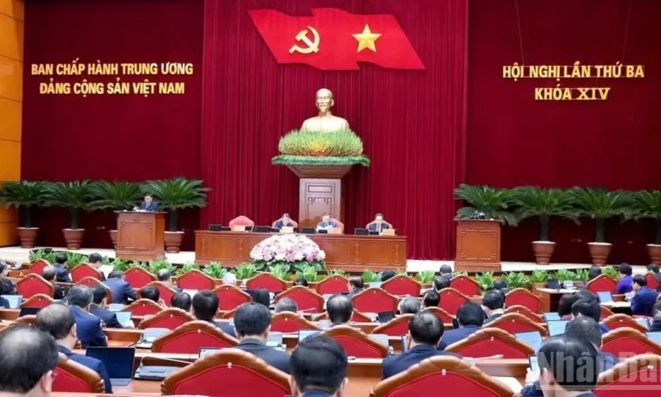 Ng&agrave;y l&agrave;m việc thứ tư Hội nghị lần thứ ba Ban Chấp h&agrave;nh Trung ương Đảng kh&oacute;a XIV