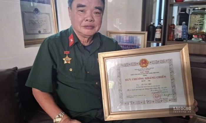 Cựu binh hơn 30 năm miệt m&agrave;i t&igrave;m h&agrave;i cốt liệt sĩ