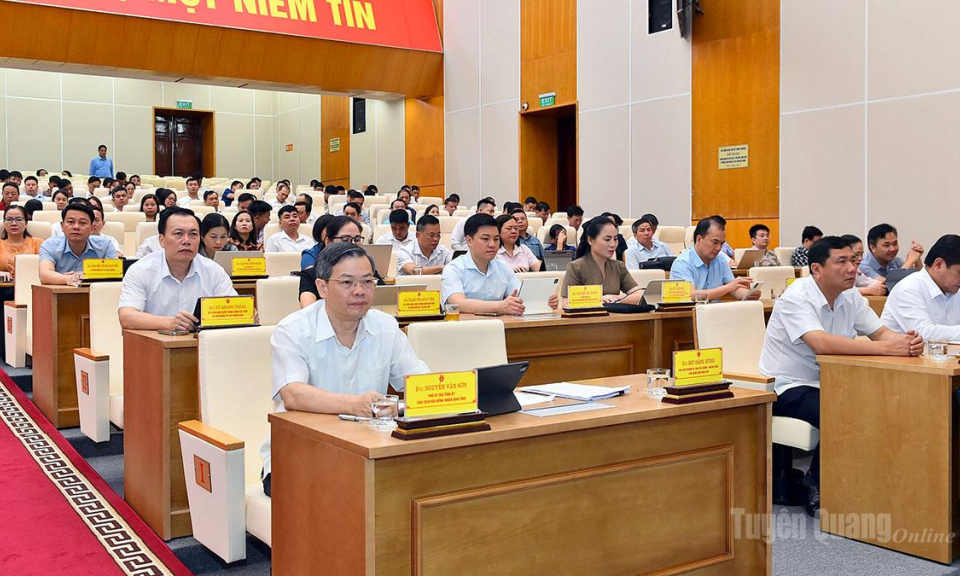 Bế mạc Hội nghị tập huấn, bồi dưỡng kỹ năng hoạt động cho đại biểu HĐND c&aacute;c cấp