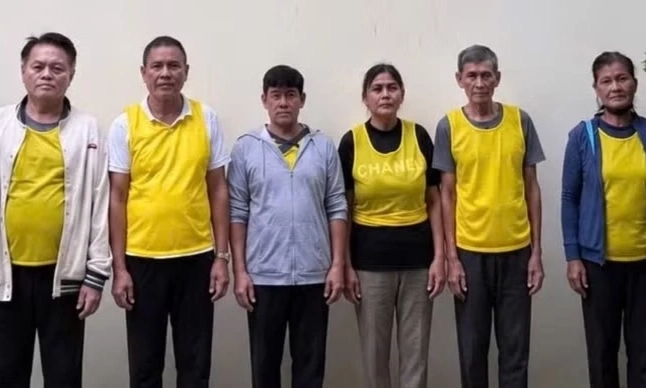 Khởi tố nh&oacute;m đối tượng người nước ngo&agrave;i d&agrave;n cảnh lừa đảo chiếm đoạt t&agrave;i sản kh&aacute;ch du lịch