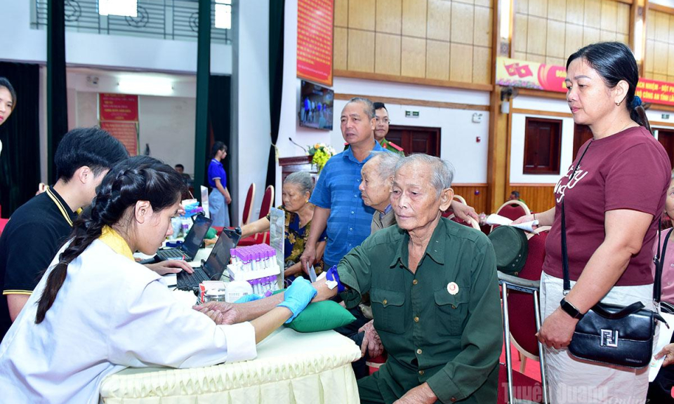 Tuy&ecirc;n Quang thu nhận 100% mẫu sinh phẩm ADN của th&acirc;n nh&acirc;n liệt sĩ đủ điều kiện lấy mẫu đang c&oacute; mặt tr&ecirc;n địa b&agrave;n tỉnh
