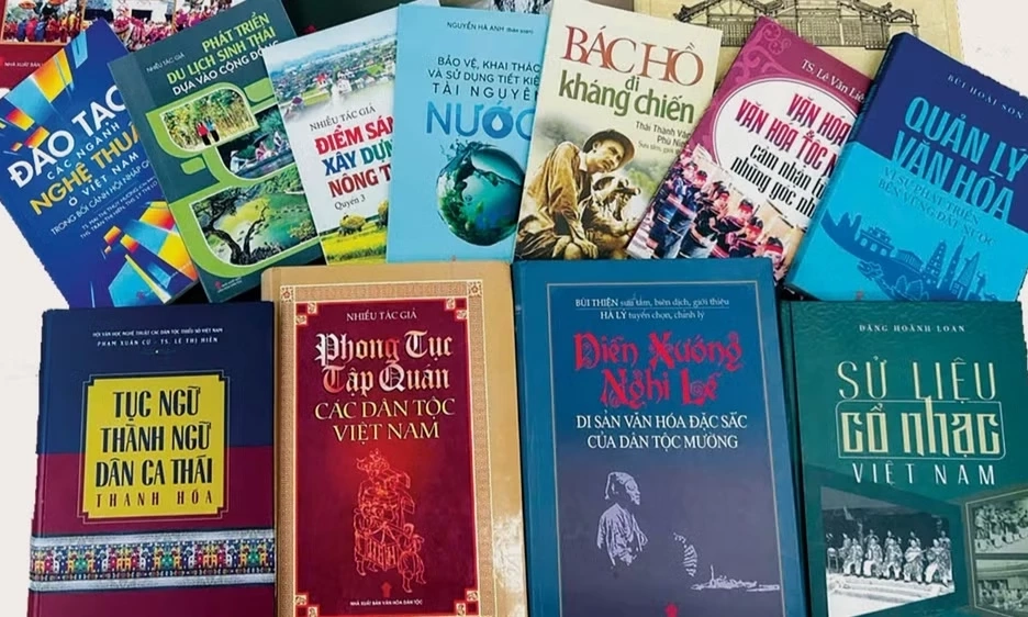 Nửa thế kỷ đồng h&agrave;nh c&ugrave;ng sự nghiệp văn h&oacute;a d&acirc;n tộc Việt Nam
