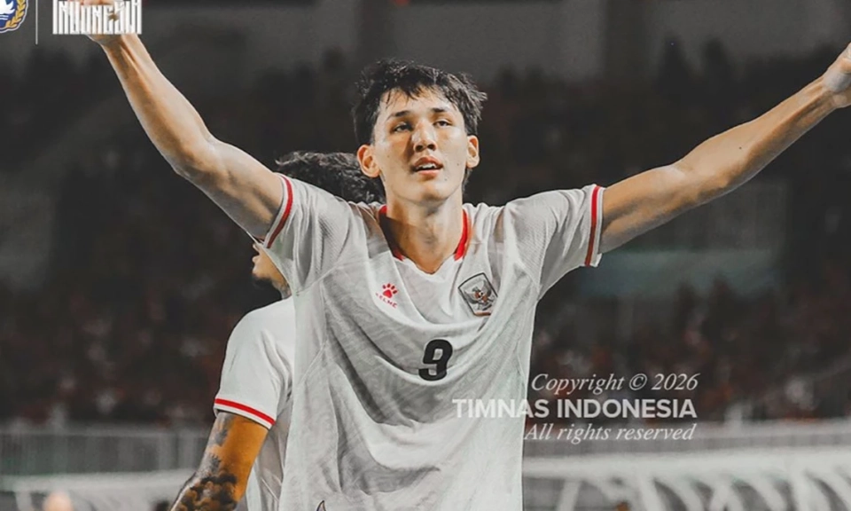 Cầu thủ Indonesia cao gần 2m gửi lời 'cảnh b&aacute;o' tuyển Việt Nam
