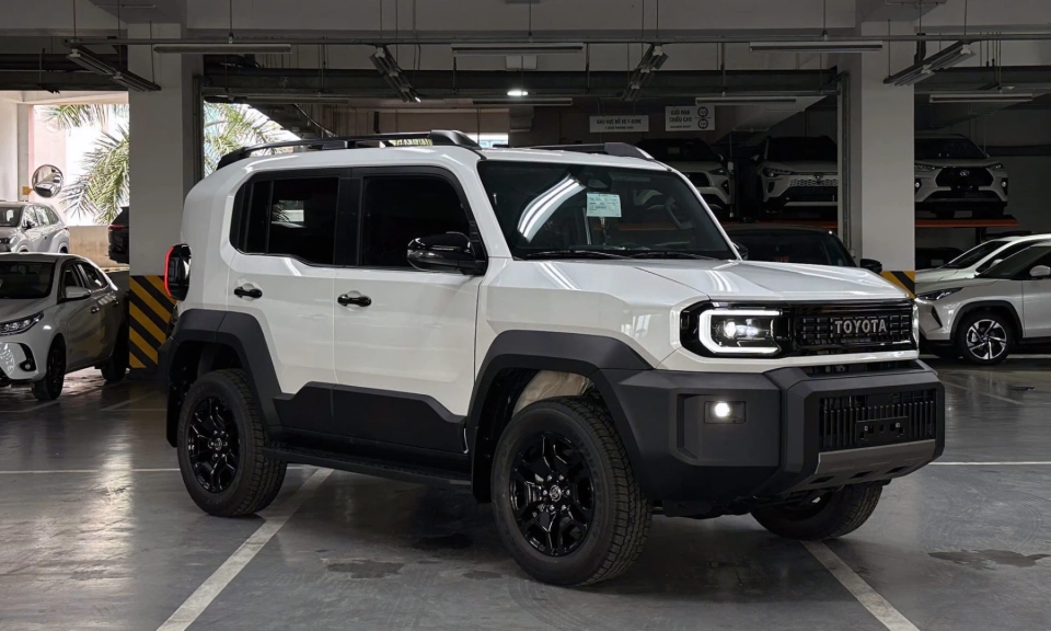 Xe kh&ocirc;ng d&agrave;nh cho số đ&ocirc;ng: Sự trỗi dậy của th&uacute; chơi SUV địa h&igrave;nh tại Việt Nam
