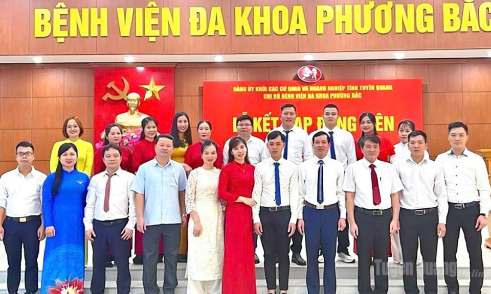Quan t&acirc;m ph&aacute;t triển Đảng trong doanh nghiệp