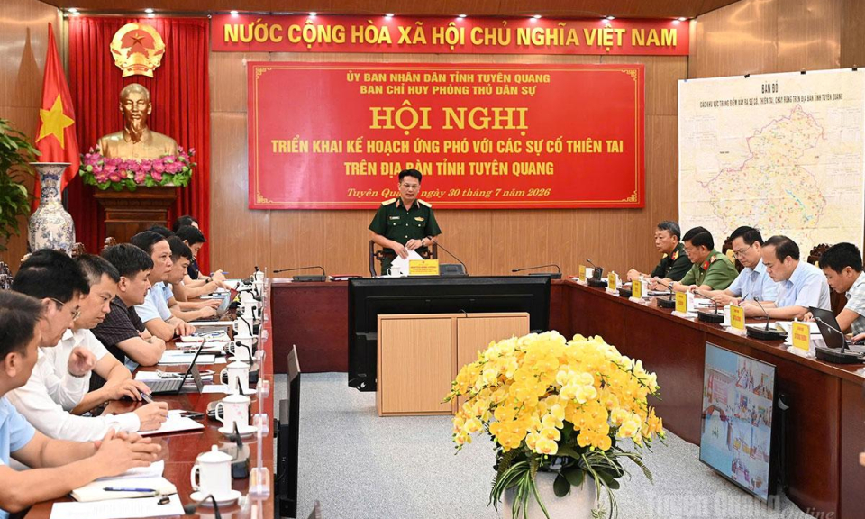 Triển khai kế hoạch ứng ph&oacute; đồng bộ với c&aacute;c sự cố thi&ecirc;n tai