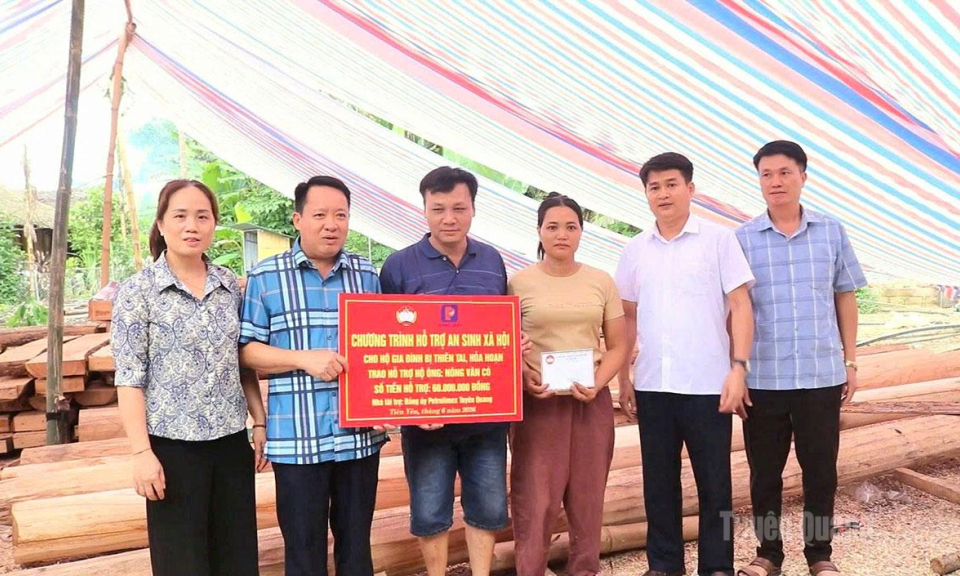 Nối những bờ vui