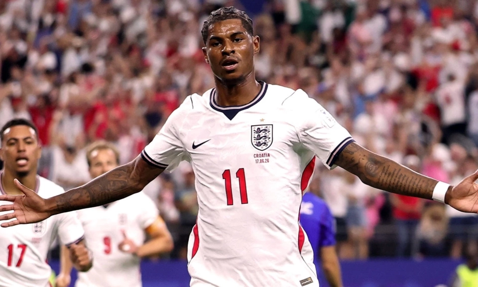 MU d&ugrave;ng Rashford trao đổi lấy Manu Kone