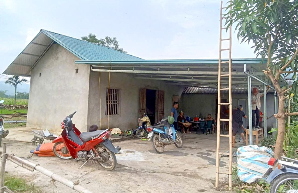 Ngôi nhà gia đình chị Hoàng Thị Hó, thôn Thác Vệ, xã Bằng Hành đã được sửa chữa và hoàn thành đưa vào sử dụng.