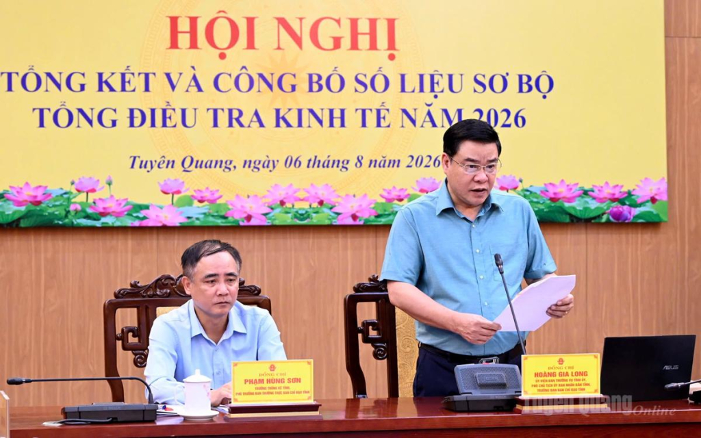 Đồng chí  Hoàng Gia Long, Ủy viên Ban Thường vụ Tỉnh ủy, Phó Chủ tịch UBND tỉnh, Trưởng ban Chỉ đạo phát biểu tại hội nghị.