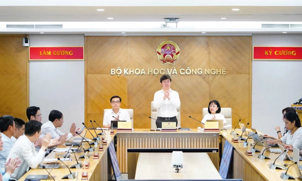 Bộ Khoa học v&agrave; C&ocirc;ng nghệ ưu ti&ecirc;n đưa cơ chế, ch&iacute;nh s&aacute;ch mới v&agrave;o cuộc sống