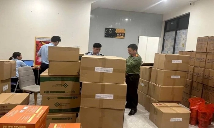 Khởi tố 3 bị can li&ecirc;n quan đến doanh nghiệp thực phẩm chức năng ở Hưng Y&ecirc;n