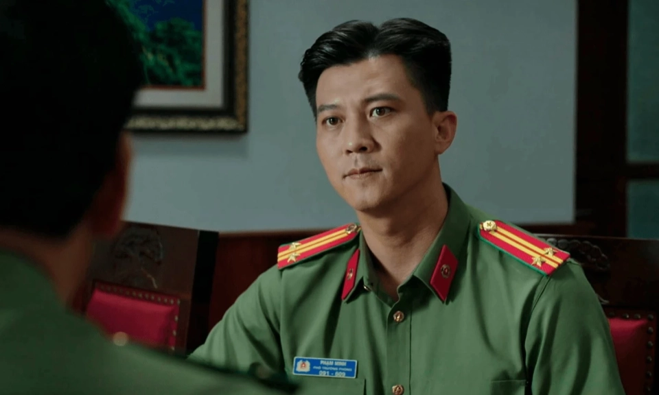 Diễn vi&ecirc;n H&agrave; Việt Dũng: Những năm th&aacute;ng qu&acirc;n ngũ r&egrave;n giũa &ldquo;chất nh&agrave; l&iacute;nh&rdquo; tr&ecirc;n m&agrave;n ảnh
