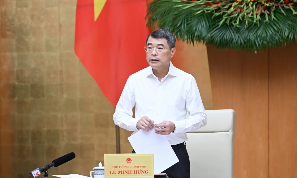 [Ảnh] Thủ tướng L&ecirc; Minh Hưng chủ tr&igrave; Phi&ecirc;n họp Ch&iacute;nh phủ thường kỳ th&aacute;ng 7