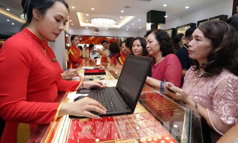 Gi&aacute; v&agrave;ng h&ocirc;m nay (4-8): Nh&iacute;ch tăng chiều mua v&agrave;o