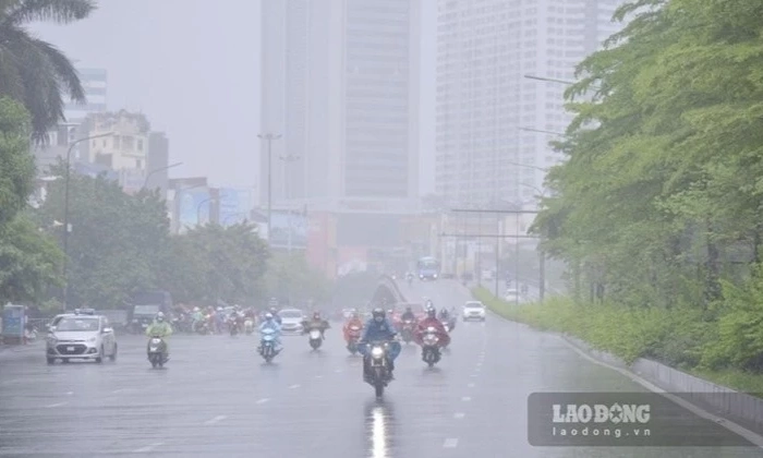 Dự b&aacute;o 11 tỉnh th&agrave;nh mưa to nhất từ chiều nay, c&oacute; nơi tr&ecirc;n 300mm