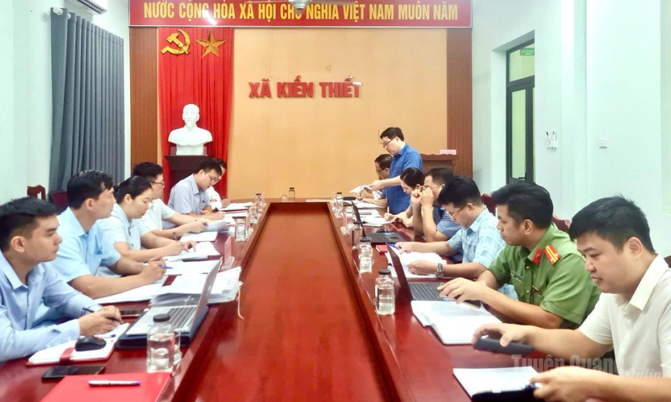 Kiểm tra thi h&agrave;nh ph&aacute;p luật về t&iacute;n ngưỡng, t&ocirc;n gi&aacute;o tại x&atilde; Kiến Thiết