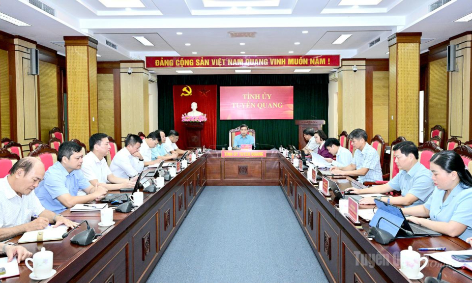 Vận dụng tốt trụ cột đối ngoại Đảng, ngoại giao Nh&agrave; nước v&agrave; đối ngoại nh&acirc;n d&acirc;n: Gi&aacute; trị cốt l&otilde;i để ph&aacute;t triển