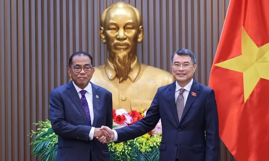 Việt Nam rất coi trọng th&uacute;c đẩy quan hệ Đối t&aacute;c chiến lược to&agrave;n diện với Malaysia
